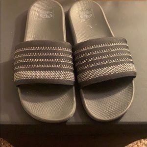 Tribal-Pattern Slides